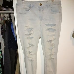 American Eagle distressed jeans